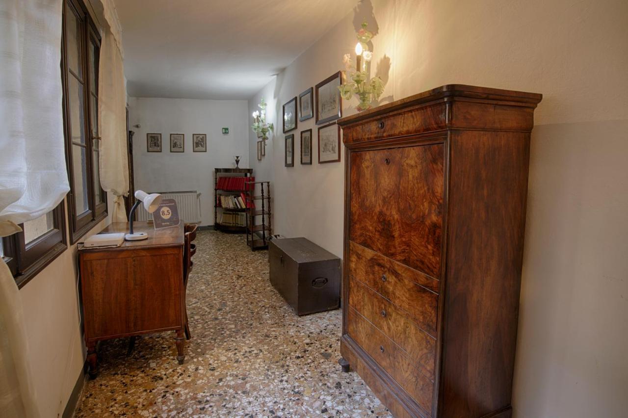 Vintage Venice Apartment Exterior photo